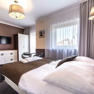 33 Blisko Plazy Aparthotel